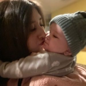 Meet your Posher, Nicole